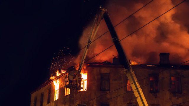 불 질러 남친 살해한 40대女...