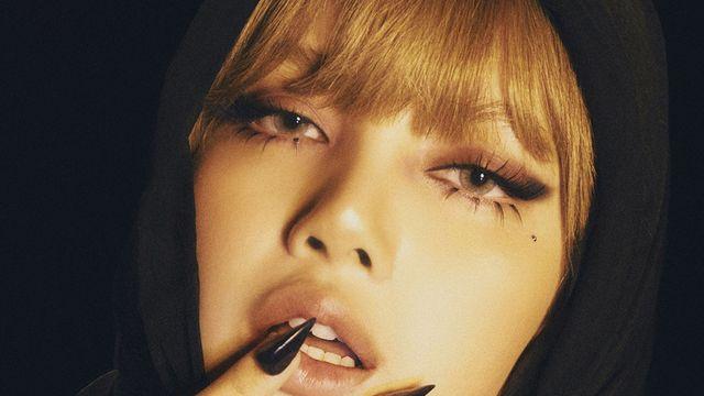 블랙핑크 리사, 내년 2월 첫 정규 앨범 ‘얼터 에고’ 발표