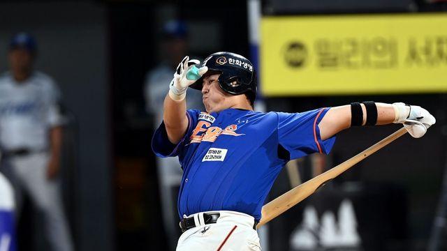 ‘FA 삼총사’로 호화 내야진 만든 한화, 완성은 노시환의 반등