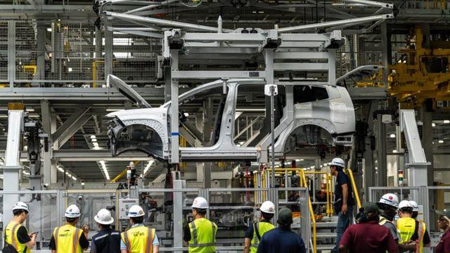 현대차, 美 메타플랜트서 생산 신형 아이오닉9 공개