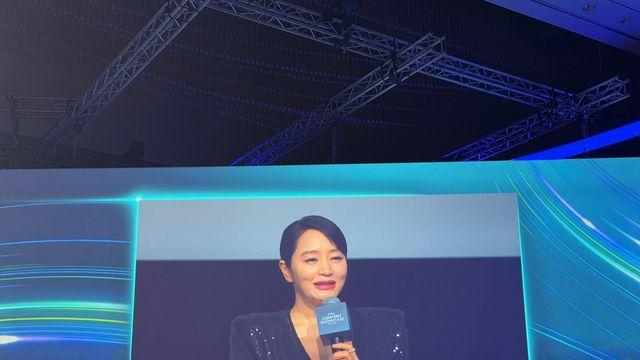 김혜수 