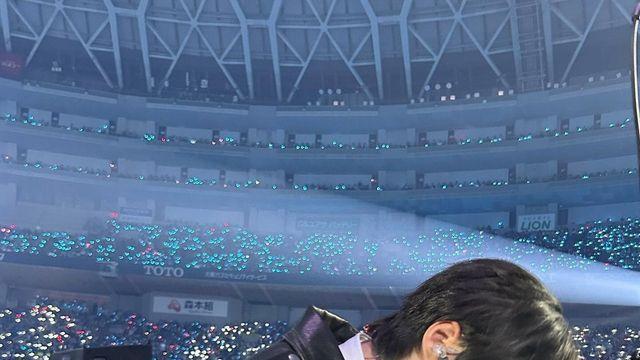 변우석, 190cm의 비율로 완성한 완벽한 올블랙 룩 