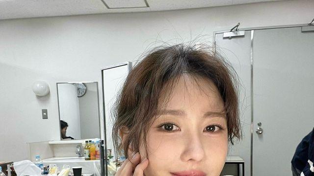 이지아, MAMA 시상식을 빛낸 시크한 블랙 시스루 드레스룩…세련미 폭발