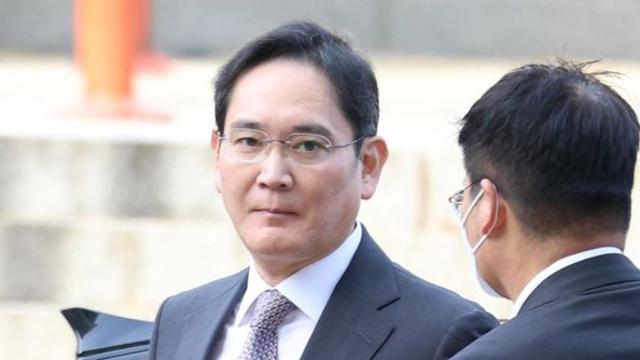 [속보] 이재용 2심 징역 5년·벌금 5억원 구형