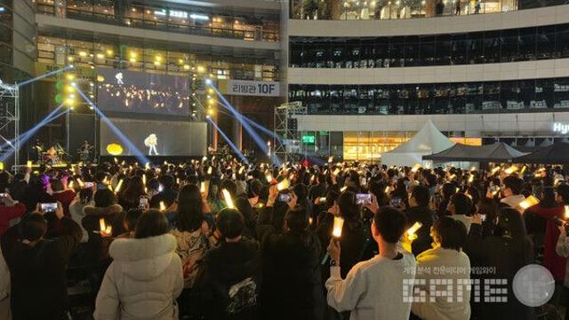 보컬로이드 시유와 유니의 홀로그램 라이브 콘서트 ‘세레나데 유니버스’ 성황리 마무리