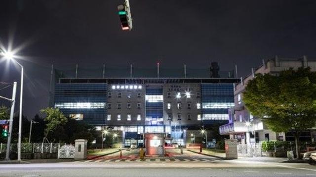 심야에 광주 아파트 단지서 흉기로 주민 위협 10대 입건