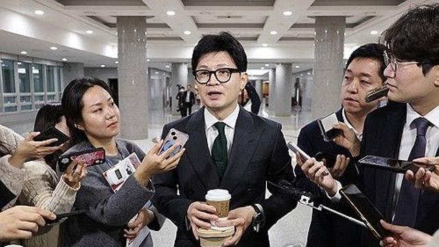 한동훈-진성준, '동덕여대 사태' 원인·해법 놓고 설전