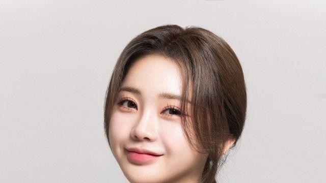 홍지윤, 1년 만에 ‘TV조선 슈퍼콘서트’ MC로 재출연! 안정적인 진행+밝은 에너지 기대