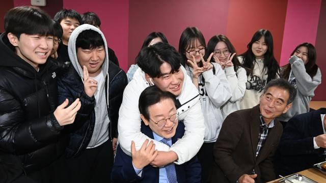 이재명, 민생·경제 행보 가속화...