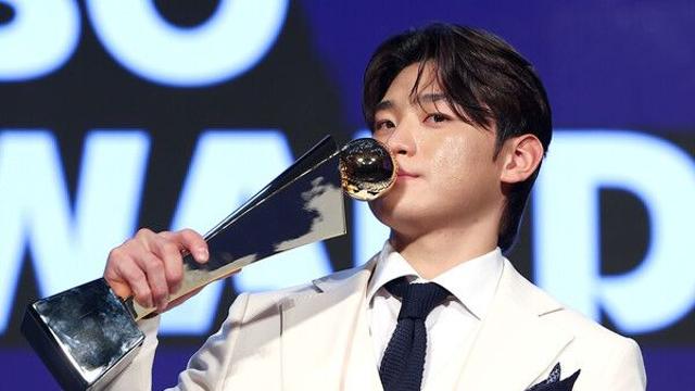 MVP 김도영, '황금 장갑'까지 품을까… 2024 골든글러브 후보 81명 확정