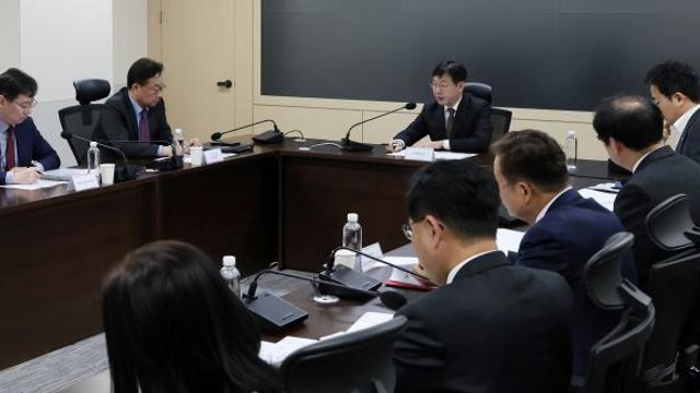 대통령실, 경제·안보 '트럼프 리스크' 점검