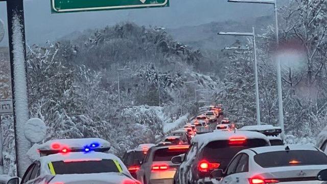 [오늘의 날씨] 수도권 ‘대설’에 기온도 영하권으로 ‘뚝’