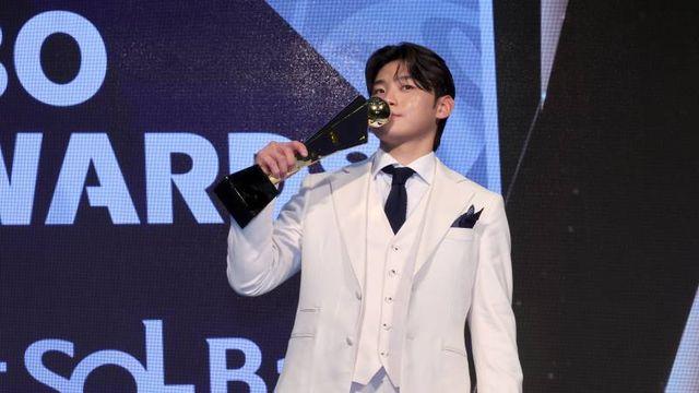 MVP 김도영, 황금 장갑도 따놓은 당상?...KBO, 골든글러브 후보 81인 발표