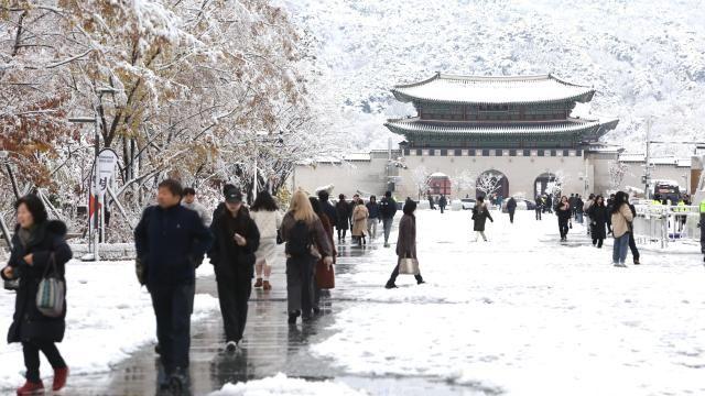 [내일날씨] 체감온도 '뚝'…수도권·중부지방 계속 폭설