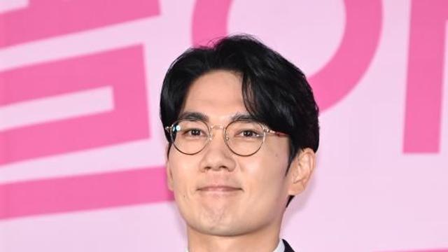 엄태구, '조명가게' 돌연 하차 통보? 