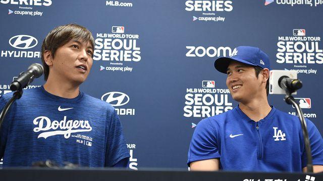 분노한 오타니, 4억원 어치 야구카드 되찾기 나섰다...前 통역사 상대 법정 다툼