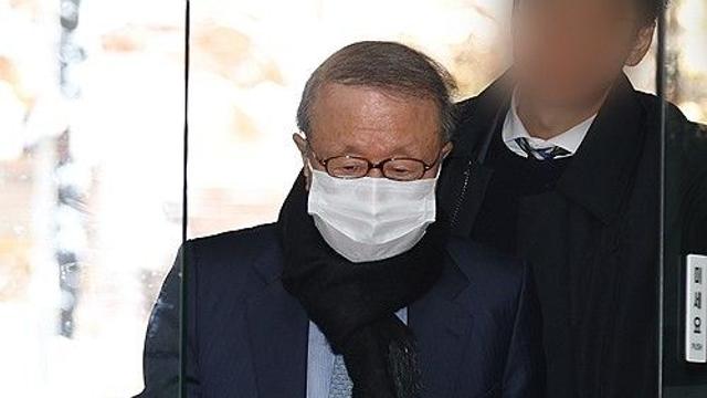 '허위광고·100억대 배임' 홍원식 전 남양유업 회장 구속심사