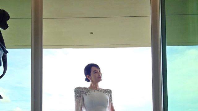 김혜수, 화려함의 정석… 명불허전 드레스 퀸