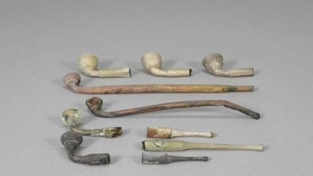 군산 선유도 앞바다서 분청사기·백자·담뱃대 등 220여 점 발견