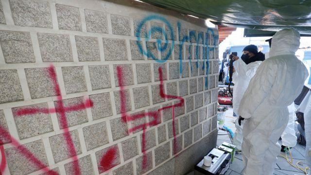 '경복궁 낙서 사주' 이팀장… 검찰, 징역 10년 구형