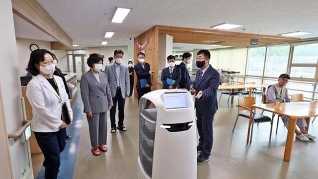 자율주행 휠체어·낙상 감지시스템…보훈부, 내일 로봇 박람회