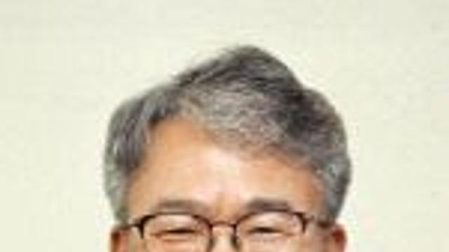 [보문산 행복숲 둘레산길 걷기대회] 유영돈 중도일보 사장 
