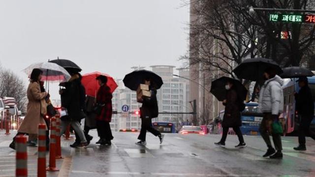 [내일 날씨] 수도권 출근길 우산준비하세요… 오전부터 비 예보
