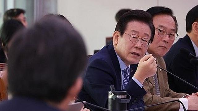 용산, '예비비 삭감' 이재명에 반박…