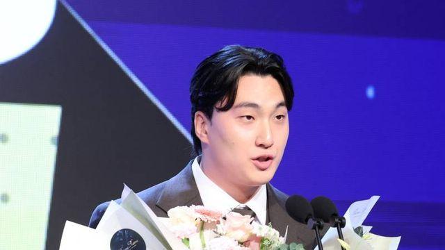 [조아제약 시상식] '최고 구원투수상' 정해영 