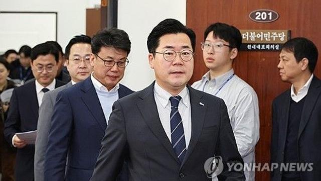 민주, 예산안 파상공세…