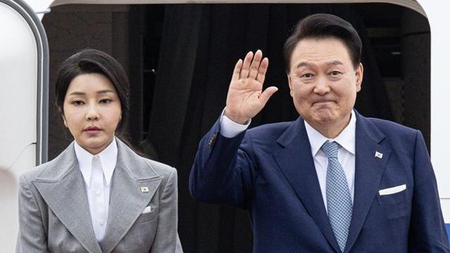 민주당, 윤석열 대통령·김건희 여사 검찰 고발 (+이유)