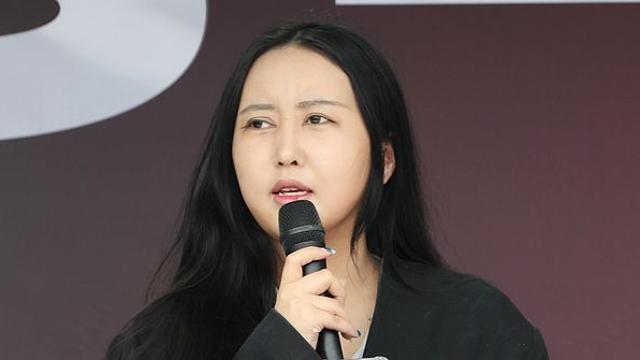 “이젠 실성해서 웃음밖에 안 나” 6시간 만에 끝난 윤 대통령 비상계엄 사태…정유라가 올린 글