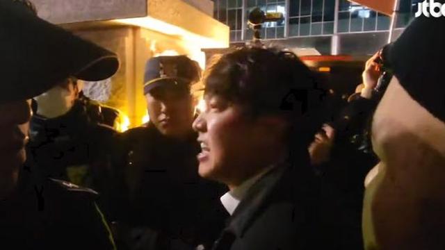 윤석열 대통령은 지금...'2차 계엄' 언급한 이준석 