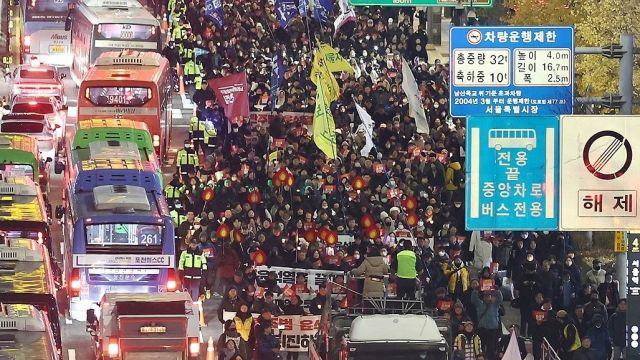 野 공개한 ‘계엄 선포 첫 심경’…尹 “민주 폭주 알리려 계엄 선포”