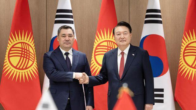 11년만에 韓 방문했는데 계엄령 '직관'…키르 대통령 “우린 안전하다”