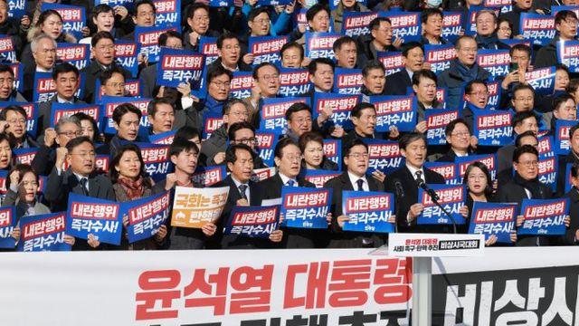 민주당, '탄핵' 심리 헌재 재판관 후보로 마은혁·정계선 추천