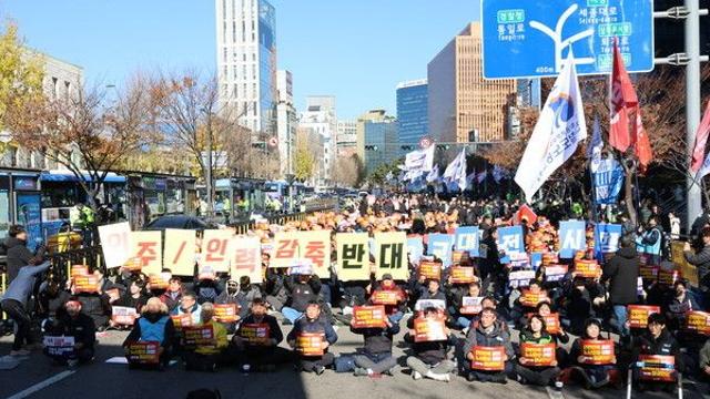 [현장] 총파업 돌입한 철도노조 “증원 아닌 감원하는 정부···임금체불로 대접하나”