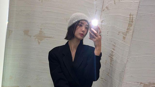 최예빈, 스타킹+반바지로 완성한 '모던시크룩'…세련미 폭발