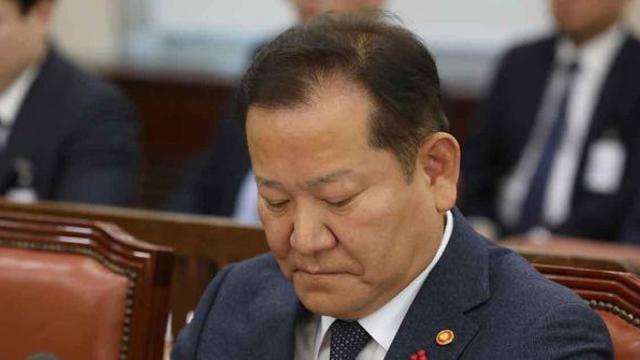 [속보] 민주당, '이상민 행안부 장관 탄핵' 당론으로 의결