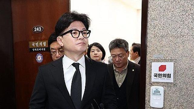 [탄핵무산] 한동훈 “대통령, 퇴진 시까지 사실상 직무가 배제될 것”