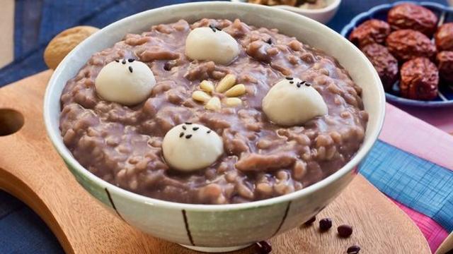 피부 미용에도 좋은 효과가? 겨울철 대표 음식 팥죽의 효능