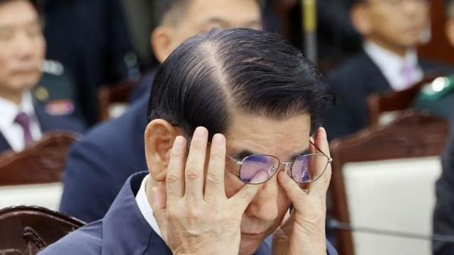 검찰 특수본, ‘내란 혐의’ 김용현 긴급체포···수사 ‘속도’