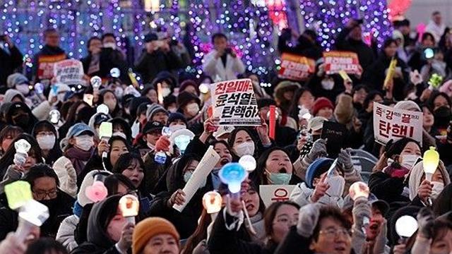 주먹밥 대신 커피 600잔·만두 100판…44년만의 '광주 대동정신'