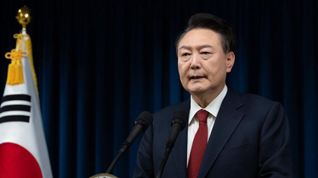 윤석열 수사 긴급체포 출국금지 현재상황 경찰 대응 피의자 누구