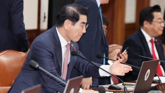 '내란죄 체포' 김용현 전 장관, 영장심사 포기…尹 수사 속도