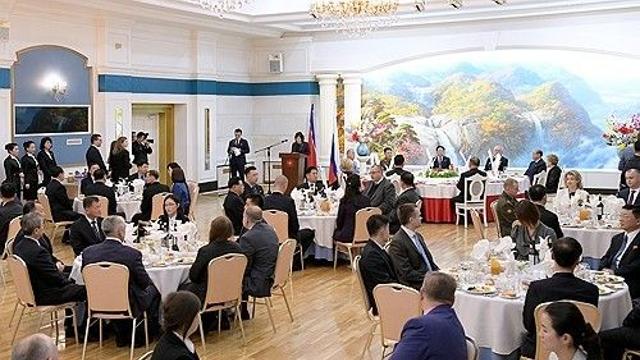 주북 러대사관, 북러조약 비준 연회…최선희 