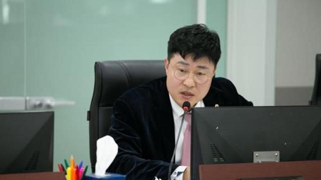 경기도의회 이영주 의원 '흐린 돋보기'로 아이들 안전 지키기? 교육청에 일침