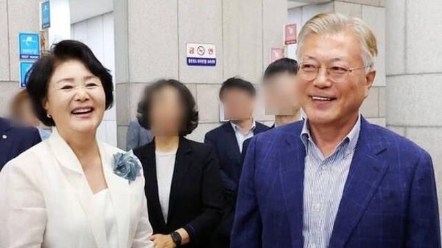 문재인 전 대통령 “불행한 일이지만 탄핵 피할 수 없는 길”