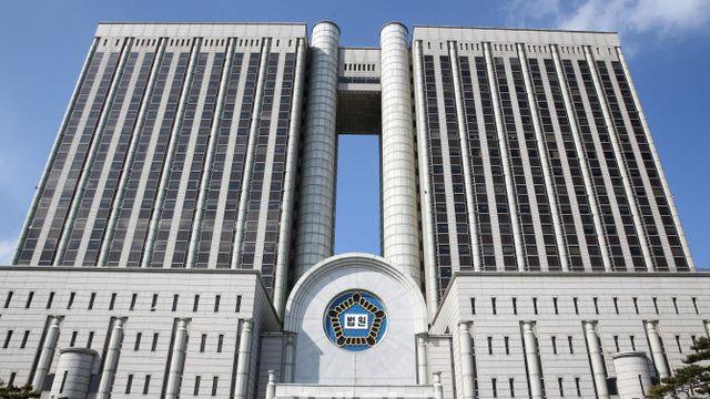 '로톡 로비 의혹 제기' 변호사, 1심서 무죄…