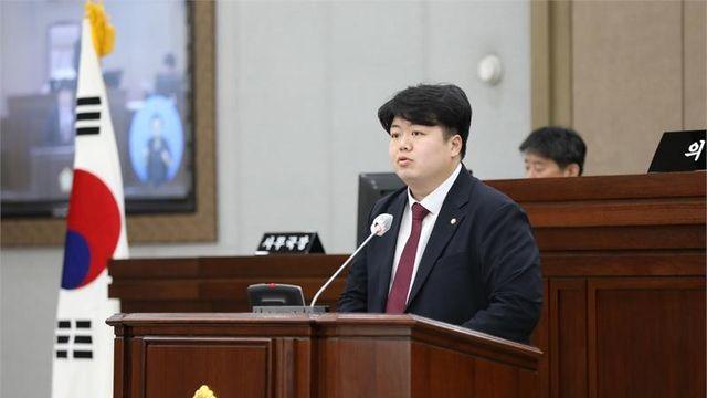 수원특례시의회 배지환 의원, '답정너식' 조례 발의 반대에 강한 불만 표시